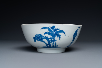 A Chinese blue and white bowl and a pair of cups and saucers, Kangxi