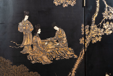 A Chinese eight-panel coromandel lacquer screen, 18/19th C.