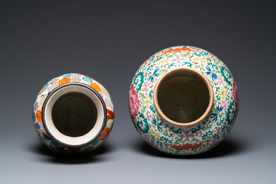 A Chinese famille verte vase and a famille rose vase with wooden cover and stand, 19th C.