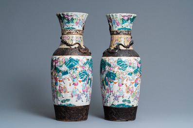 A pair of Chinese Nanking famille rose crackle-glazed vases, 19th C.