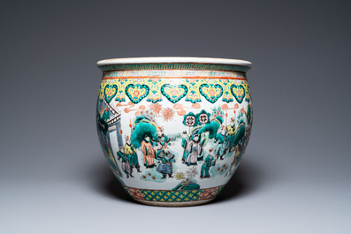 A Chinese famille verte 'war scene' fish bowl, 19th C.