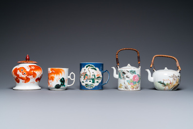 Une collection vari&eacute;e en porcelaine de Chine, 19/20&egrave;me