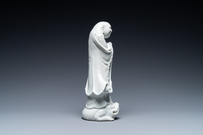 Une figure de Liu Hai au crapaud en porcelaine blanc de Chine de Dehua, Kangxi