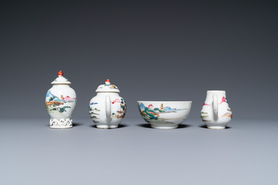 Een zeldzaam 17-delig Chinees famille rose miniatuur theeservies, Qianlong