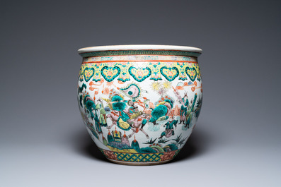 A Chinese famille verte 'war scene' fish bowl, 19th C.