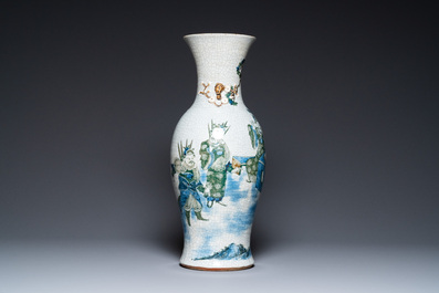 A Chinese Nanking crackle-glazed vase with polychrome design, Chenghua mark, 19th C.