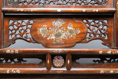 A Chinese mother-of-pearl-inlaid wooden screen for the Vietnamese market, 19th C.