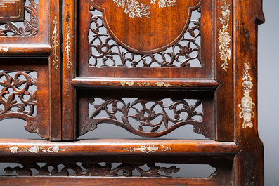 A Chinese mother-of-pearl-inlaid wooden screen for the Vietnamese market, 19th C.