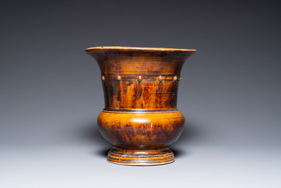 A large Vietnamese brown-glazed zhadou-shaped vase, Trần Dynasty