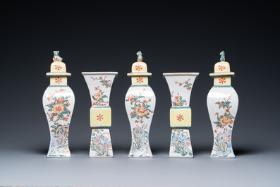 A Chinese famille verte five-piece garniture with floral design, 19th C.