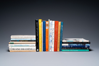 28 books on mostly Chinese porcelain