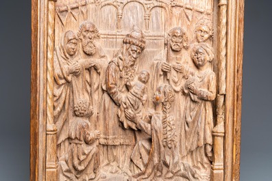Een groot eikenhouten retabel: 'Presentatie in de tempel', Noord Frankrijk, eerste kwart 16e eeuw