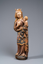 Une grande Vierge &agrave; l'Enfant en bois polychrom&eacute;, Allemagne, 16&egrave;me