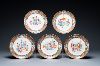 An extensive Chinese Canton famille rose dinner service, 19th C.