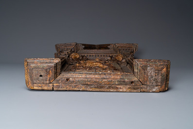 A large polychromed wooden and terra cotta 'Descent from the Cross' altar piece, Italy, 1st half 16th C.