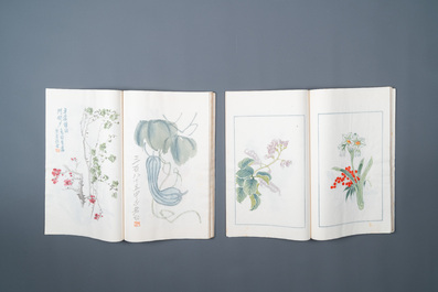 Een doos met twee albums met 200 houtsnedes naar o.a. Qi Baishi, Zhang Daqian, Pu Ru and Ma Jin, Rong Bao Zhai studio, Beijing, 1935