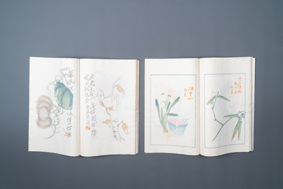 Une bo&icirc;te contenant deux albums de 200 estampes d'apr&egrave;s Qi Baishi, Zhang Daqian, Pu Ru, Ma Ji et autres, studio Rong Bao Zhai, P&eacute;kin, 1935