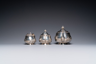 A Chinese silver tea service in presentation box, mark of Zee Sung, Shanghai, Republic