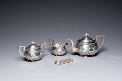 A Chinese silver tea service in presentation box, mark of Zee Sung, Shanghai, Republic