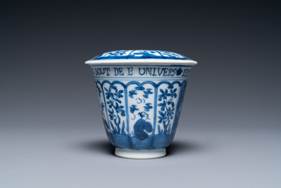 A Chinese blue and white covered cup and saucer for the French market, Kangxi