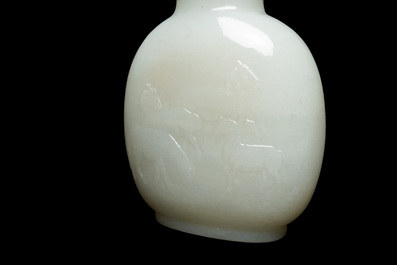 A Chinese white jade 'Eight horses of Mu Wang' snuff bottle, 18/19th C.