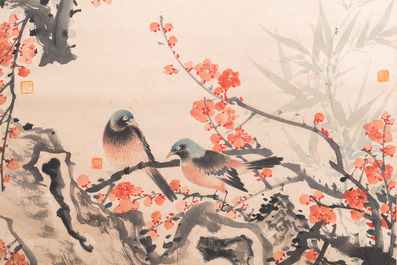 Wu Hufan (1894-1968): 'Des oiseaux parmi des branches fleuries', encre et couleurs sur papier, dat&eacute; juin 1937