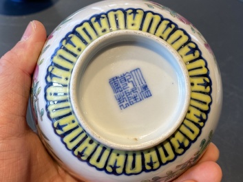 Four various Chinese famille rose and blue and white bowls, 19/20th C.