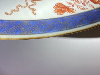 A pair of large Chinese verte-Imari 'Governor Duff' dishes, Yongzheng