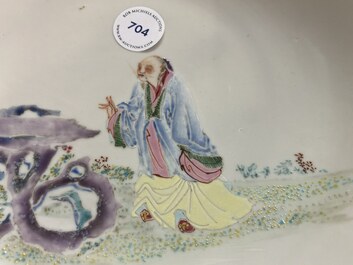 A fine Chinese famille rose eggshell porcelain plate with an immortal, Yongzheng