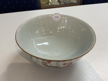 A Chinese famille rose 'cranes and phoenix' bowl, Qianlong mark, 18/19th C.