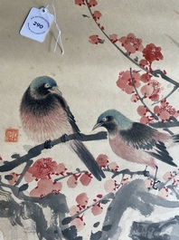 Wu Hufan (1894-1968): 'Des oiseaux parmi des branches fleuries', encre et couleurs sur papier, dat&eacute; juin 1937