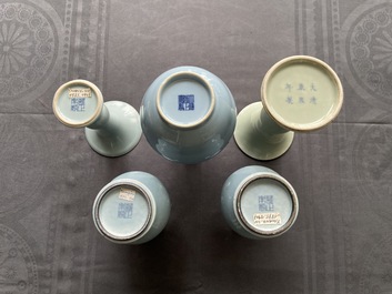 Vijf Chinese monochrome vazen met clair-de-lune en celadon glazuur, 19/20e eeuw