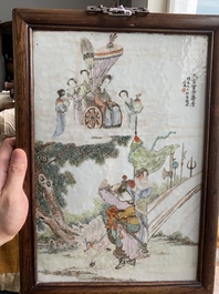 Een Chinese rechthoekige qianjiang cai plaquette, gesign. Qian An en gedat. 1905