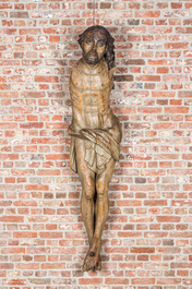 Grand Christ en bois sculpt&eacute; et polychrom&eacute;, Italie, 16&egrave;me