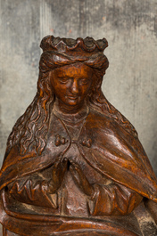 Couronnement de la Vierge en noyer sculpt&eacute;, &eacute;l&eacute;ment de retable, Pays-Bas m&eacute;ridionaux, vers 1480