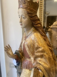 Sainte reine en tilleul sculpt&eacute;, polychrom&eacute; et dor&eacute;, Allemagne du sud ou Salzbourg, d&eacute;but du 16&egrave;me