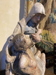 Vierge de Piti&eacute; en noyer sculpt&eacute; et polychrom&eacute;, Italie du sud ou Espagne, d&eacute;but du 17&egrave;me