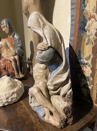 Vierge de Piti&eacute; en noyer sculpt&eacute; et polychrom&eacute;, Italie du sud ou Espagne, d&eacute;but du 17&egrave;me