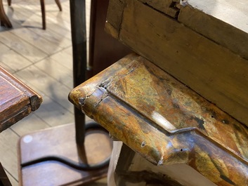 Table en bois peint avec le dessus en faux marbre, Italie, 19&egrave;me