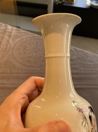 Vase en porcelaine de Chine famille rose &agrave; d&eacute;cor de Shou Lao, marque de Hongxian, 20&egrave;me