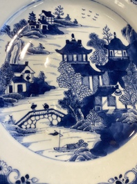 Six various Chinese blue and white, celadon and famille rose porcelain wares, 19/20th C.