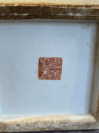 A square Chinese qianjiang cai vase, signed You Wanchun 游萬春, 19/20th C.