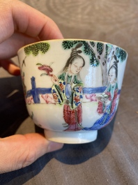 Tasse &agrave; figure centrale amovible en porcelaine de Chine famille rose, 19&egrave;me