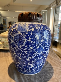 A Chinese blue and white 'lotus scroll' jar, 19th C.