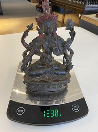 Vasudhara en bronze dor&eacute; et laqu&eacute;, Sino-Tibet, 17&egrave;me