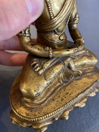 Bouddha Amitayus en bronze dor&eacute;, Sino-Tibet, Qing