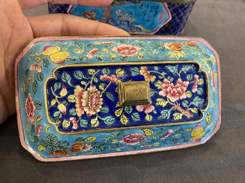 A Chinese Canton enamel covered box and interior tray for the Vietnamese market, 19th C.