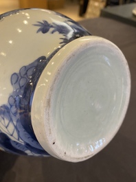 Verseuse en porcelaine de Japon en bleu et blanc, Edo, 17&egrave;me