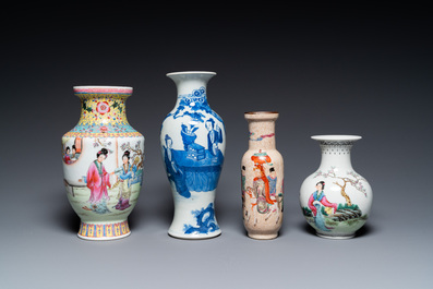 Six vases et une verseuse 'Wu Shuang Pu' en porcelaine de Chine, 19/20&egrave;me