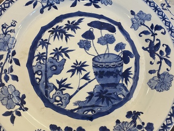 A pair of Chinese blue and white dishes and a Samson famille rose vase, Qianlong and 19th C.